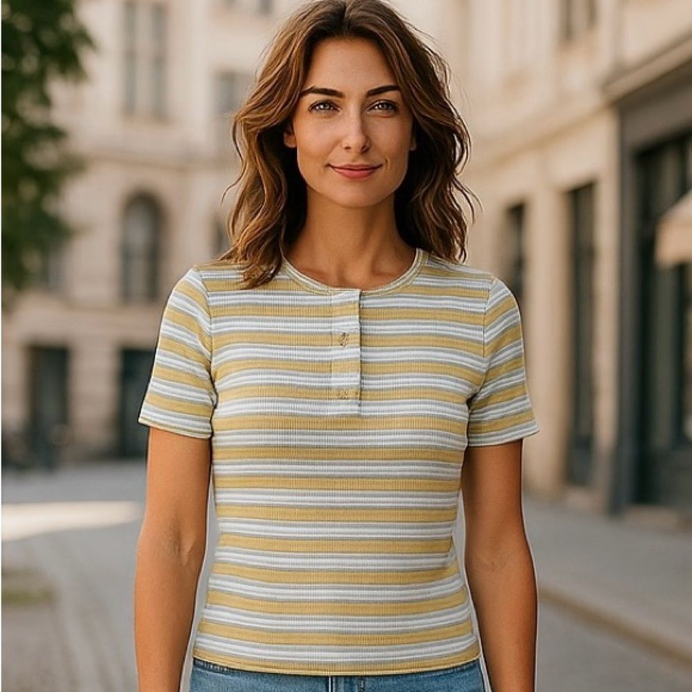 Bohem Short Sleeve Henley Style Top Crewneck Tan White Stripes Womens Size Large